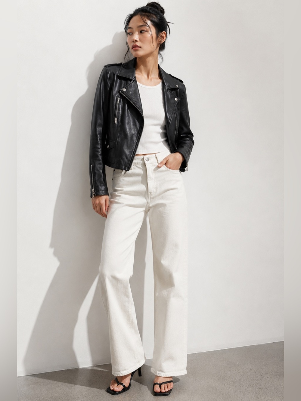 Forever 21 Black Faux Leather Moto Jacket – Size S
